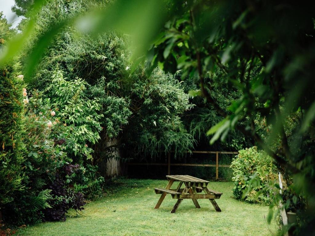 Langs Hall Leyland Bagian luar foto